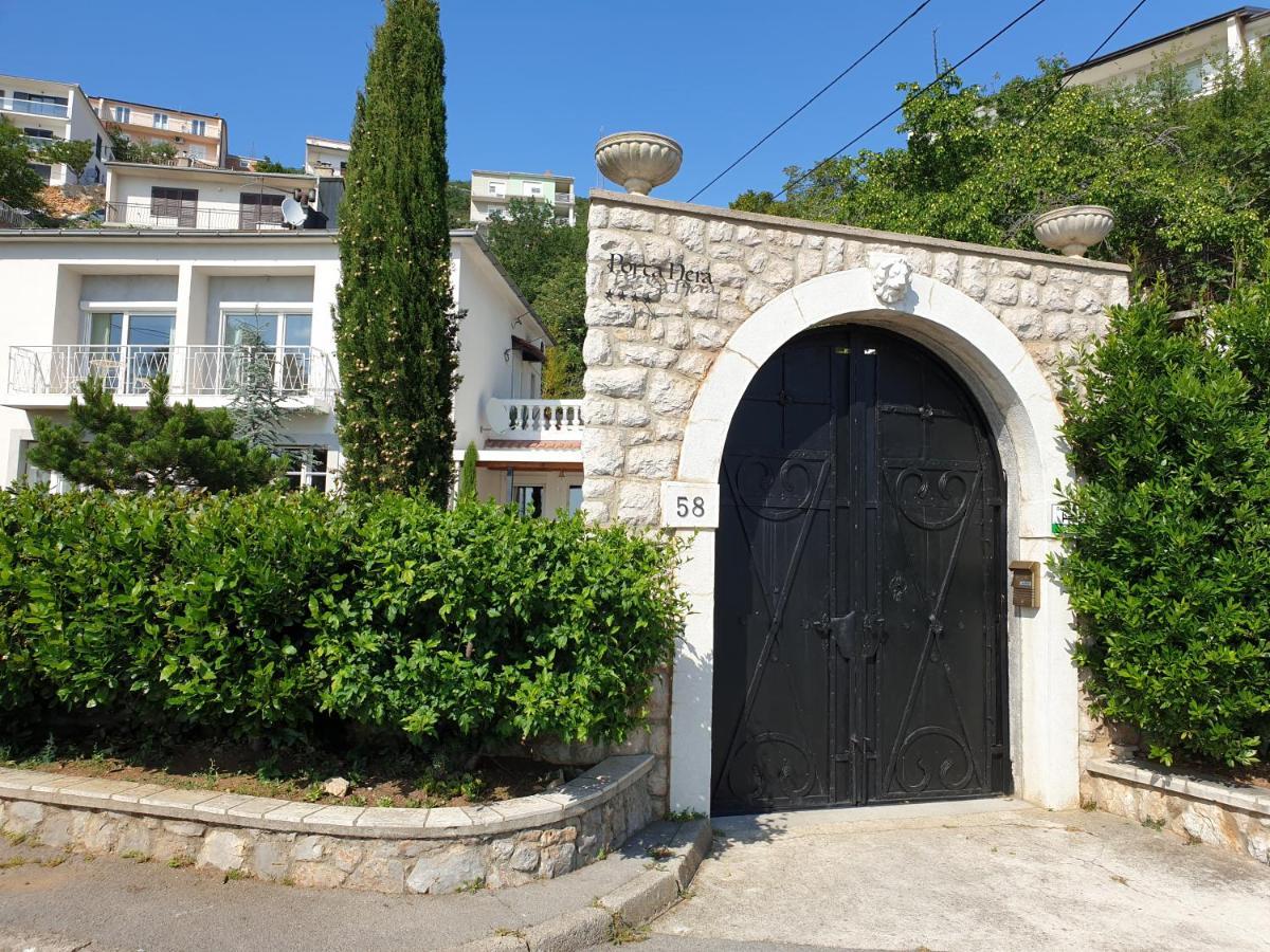 Bella Casa Appartement Senj  Buitenkant foto